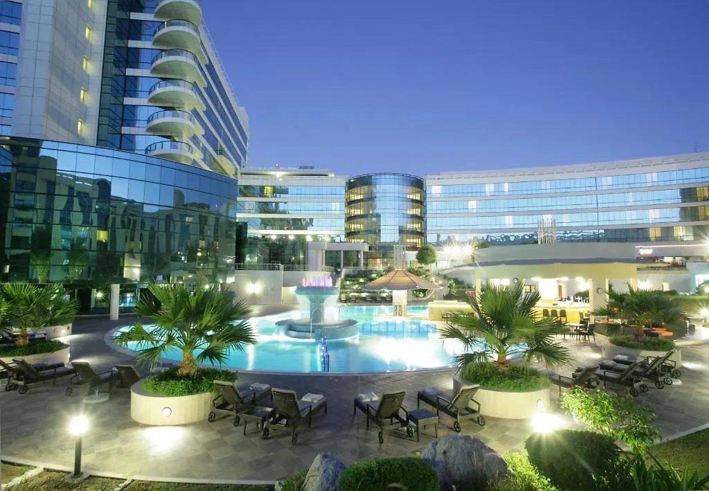 ****  Millennium Airport Hotel Dubai Birleşik Arap Emirlikleri