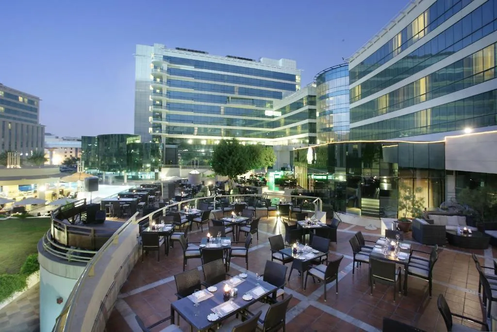 Millennium Airport Hotel דובאי 4*,  איחוד האמירויות הערביות