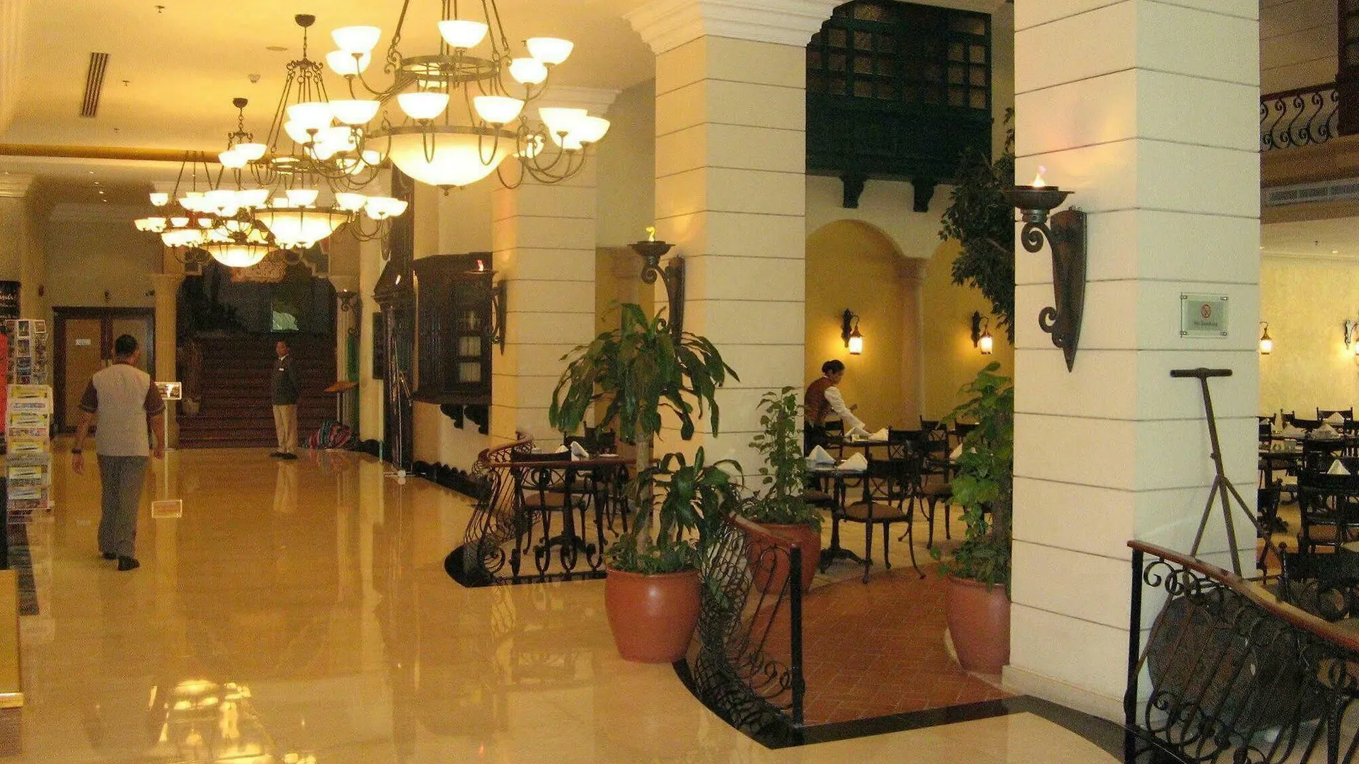 Millennium Airport Hotel דובאי